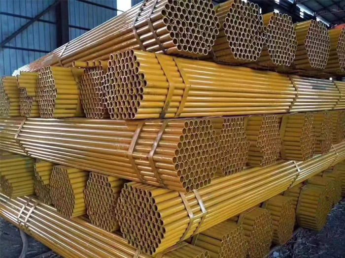 钢管